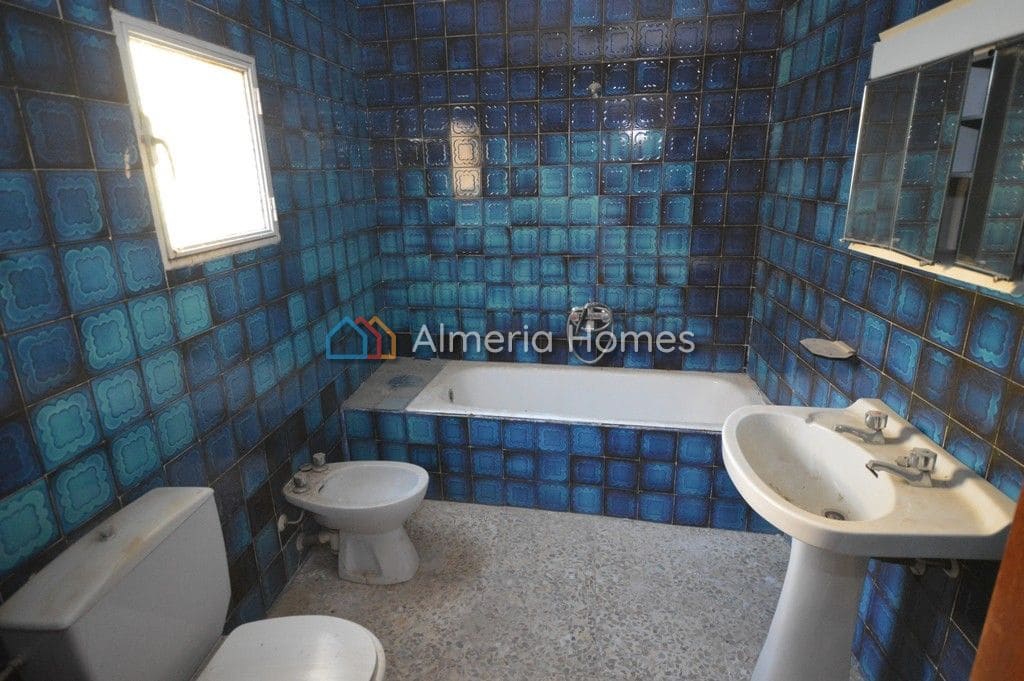 4 soveværelse Byhus til salg i Albox - € 63.000 (Ref: 6785678)