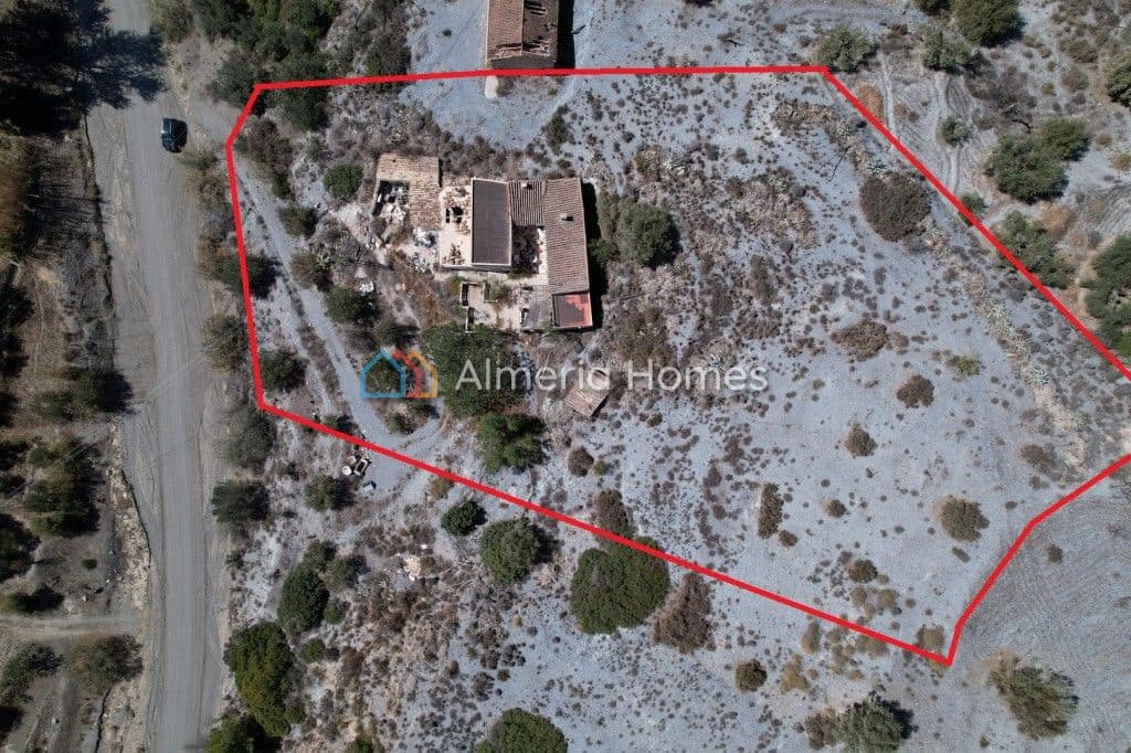 4 soveværelse Finca/Landehus til salg i Oria - € 69.000 (Ref: 6891335)