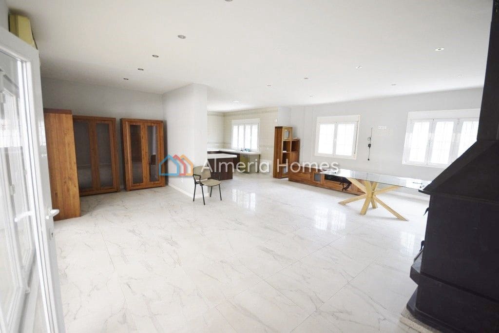 4 soveværelse Villa til salg i Tijola med swimmingpool - € 350.000 (Ref: 6960653)