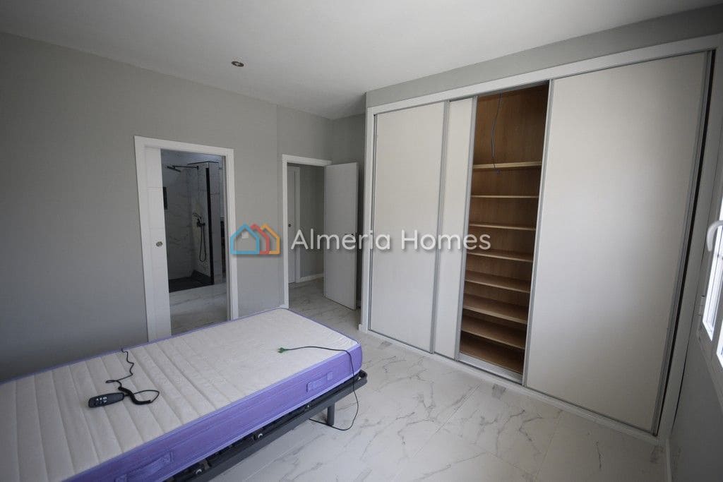 4 soveværelse Villa til salg i Tijola med swimmingpool - € 350.000 (Ref: 6960653)