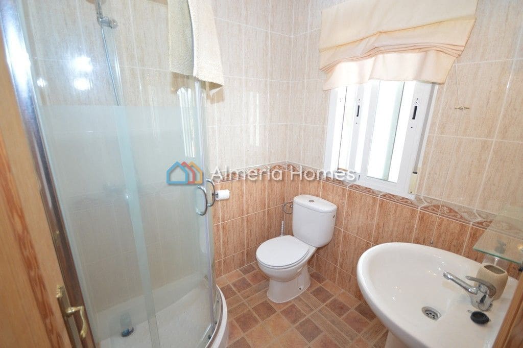 4 sypialnia Willa na sprzedaż w Oria z basenem - 274 995 € (Ref: 6960654)