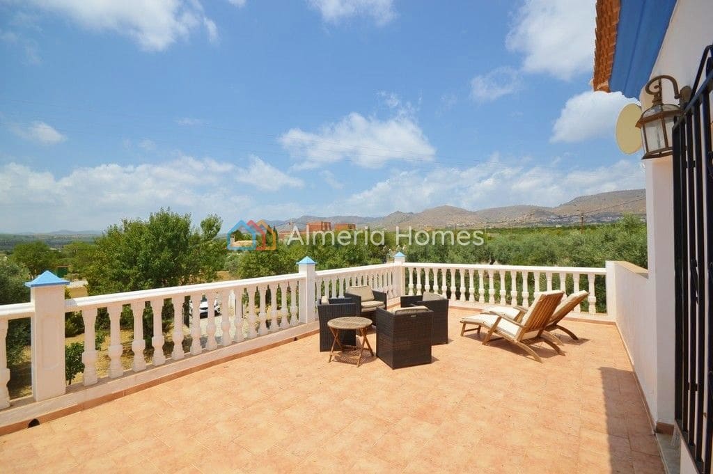 4 sypialnia Willa na sprzedaż w Oria z basenem - 274 995 € (Ref: 6960654)