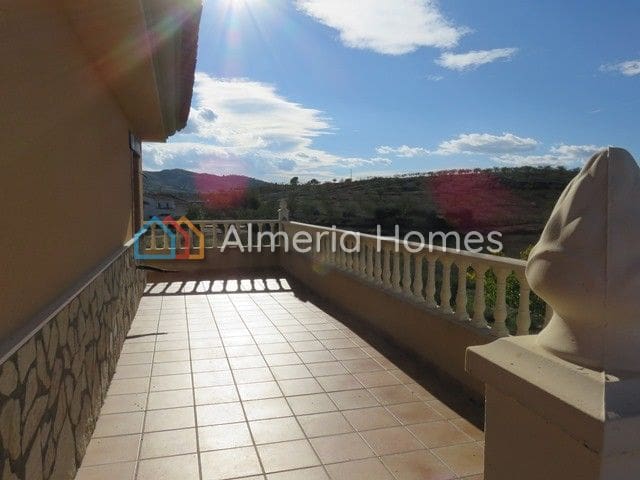 4 soverom Villa til salgs i La Parroquia - € 280 000 (Ref: 6991284)