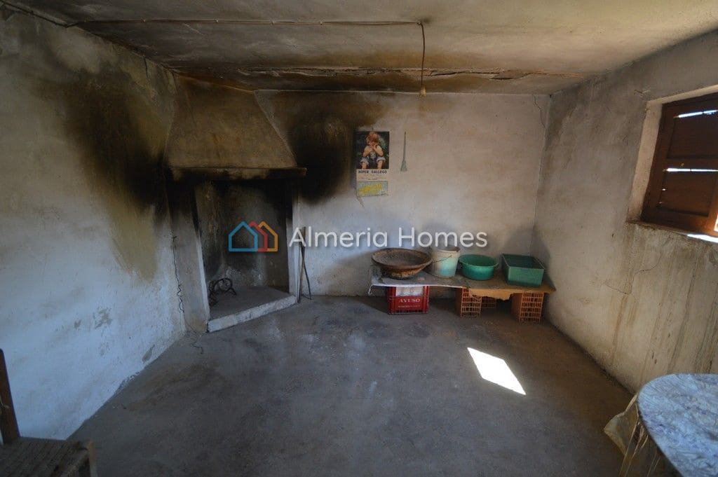 4 sypialnia Finka/Dom wiejski na sprzedaż w Oria - 62 500 € (Ref: 6991286)