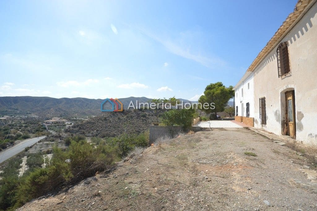 4 soverom Finca/Herregård til salgs i Arboleas - € 49 000 (Ref: 704162)