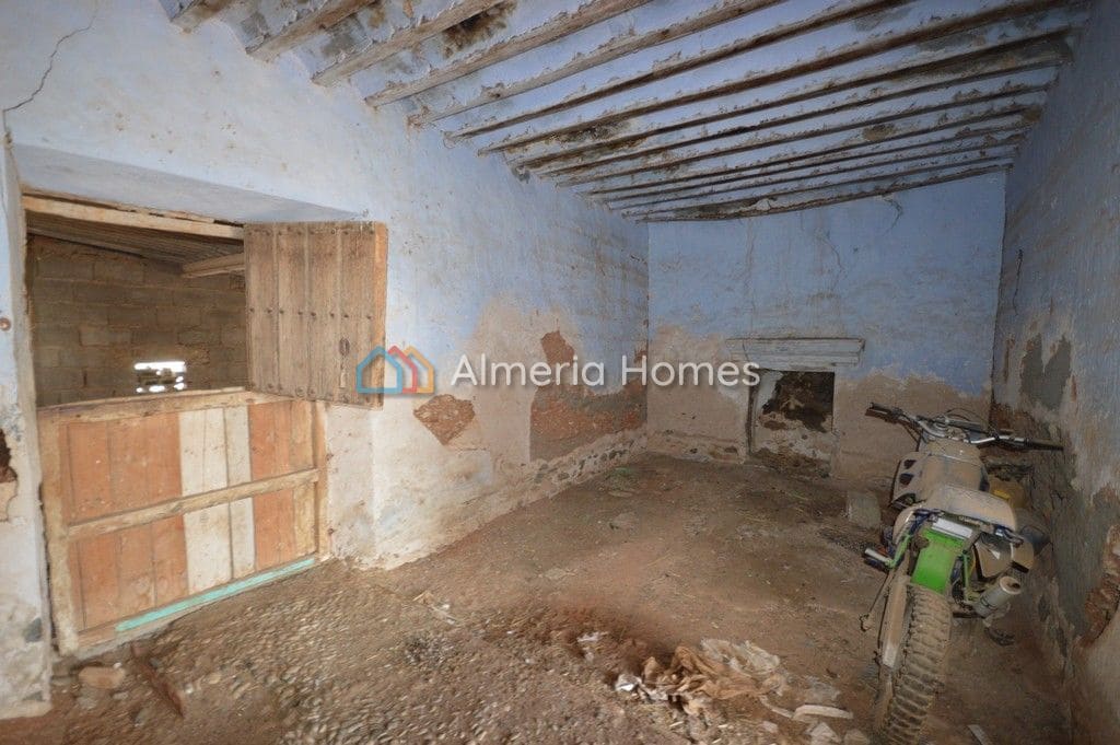 4 soverom Finca/Herregård til salgs i Arboleas - € 49 000 (Ref: 704162)