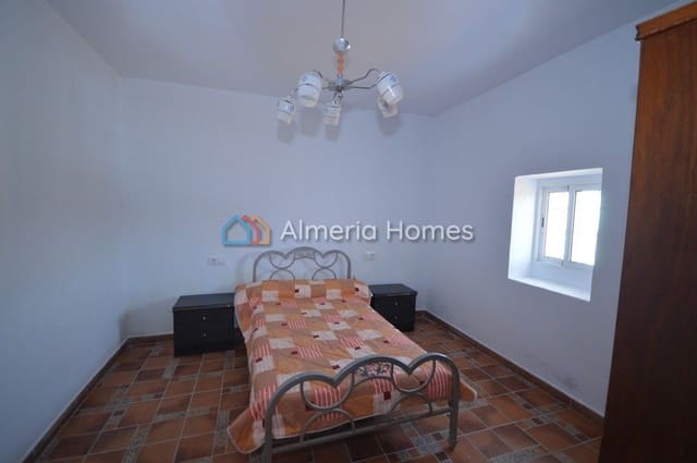 5 soveværelse Finca/Landehus til salg i Albox - € 194.500 (Ref: 7058484)