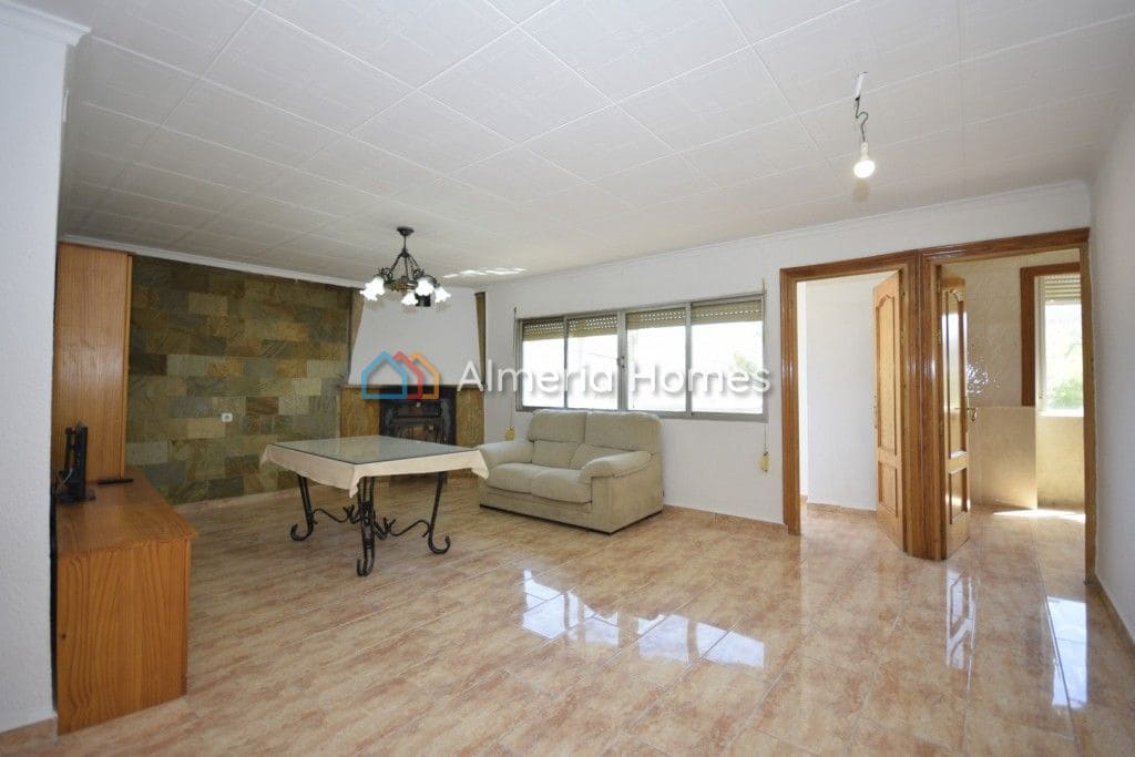 3 makuuhuone Omakotitalo myytävänä paikassa Oria - 64 995 € (Ref: 7101407)