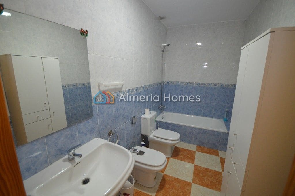 4 bedroom Apartment for sale in Albox - € 157,000 (Ref: 7314580)