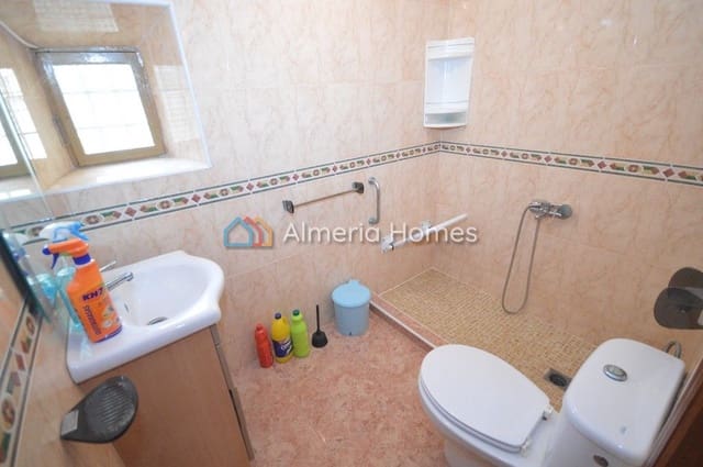 5 bedroom Finca/Country House for sale in Albox - € 79,995 (Ref: 7316137)