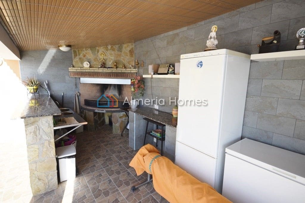 3 soveværelse Villa til salg i Albox med swimmingpool - € 229.000 (Ref: 7337758)