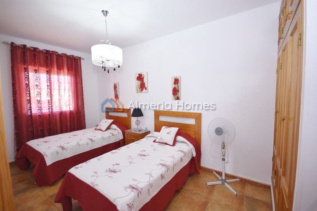 3 soveværelse Villa til salg i Albox med swimmingpool - € 229.000 (Ref: 7337758)
