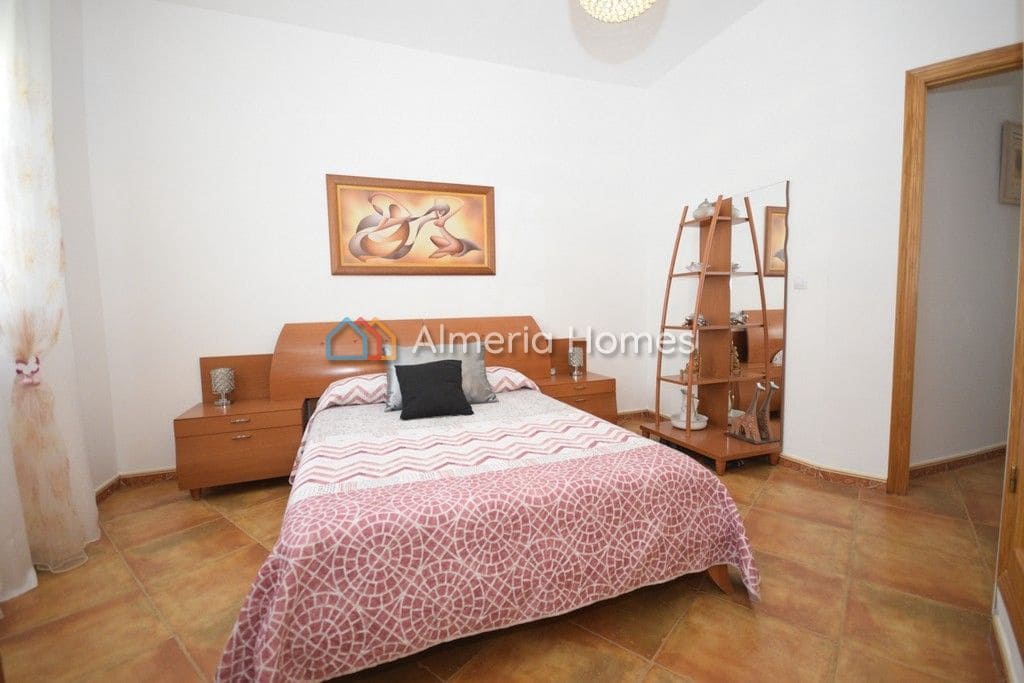 3 soveværelse Villa til salg i Albox med swimmingpool - € 229.000 (Ref: 7337758)