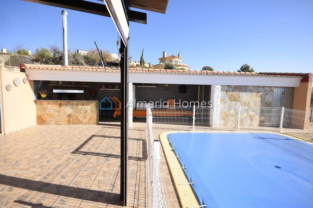 3 soveværelse Villa til salg i Albox med swimmingpool - € 229.000 (Ref: 7337758)