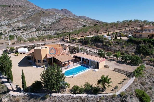 3 bedroom Villa for sale in Albox with pool - € 229,000 (Ref: 7337758)