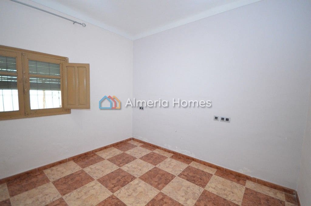 3 soveværelse Byhus til salg i Fines - € 66.000 (Ref: 7348178)