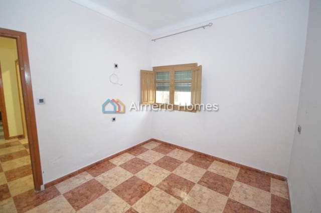 3 soveværelse Byhus til salg i Fines - € 66.000 (Ref: 7348178)