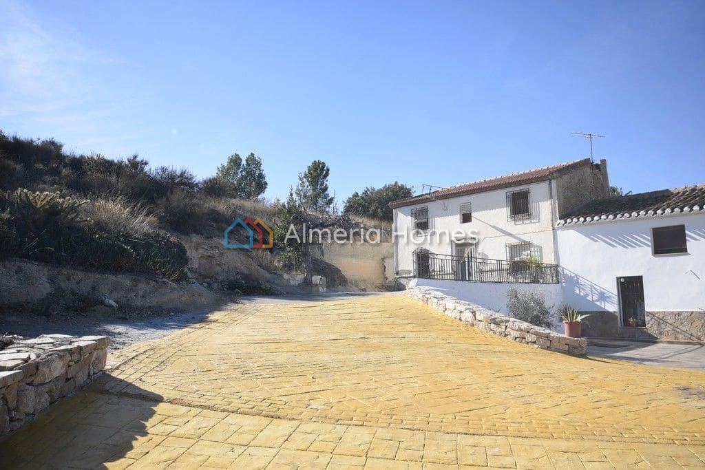 4 soverom Finca/Herregård til salgs i Arboleas - € 119 995 (Ref: 7362858)