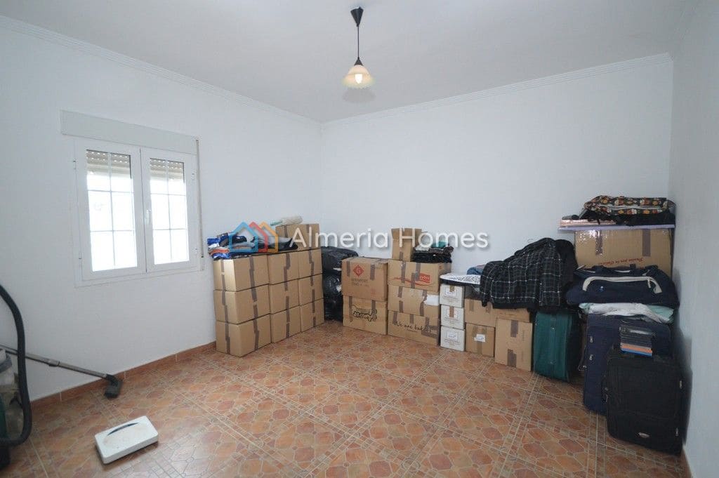 3 soveværelse Villa til salg i Oria - € 80.000 (Ref: 7362861)