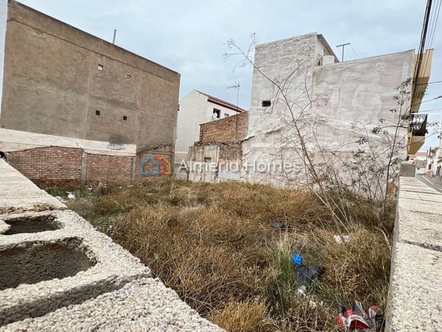 Grunde uden byggetilladelser til salg i Albox - € 64.000 (Ref: 7417962)