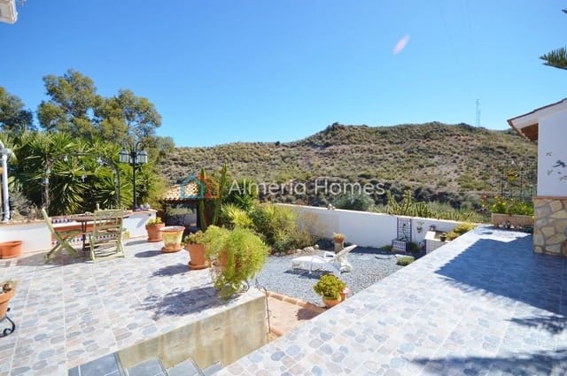 4 soveværelse Villa til salg i Zurgena - € 239.925 (Ref: 7437409)