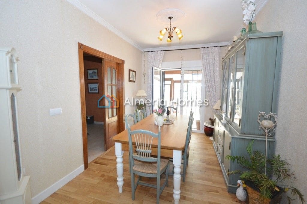 4 sypialnia Willa na sprzedaż w Zurgena - 239 925 € (Ref: 7437409)