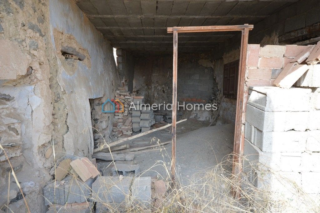 3 soveværelse Finca/Landehus til salg i Arboleas - € 49.950 (Ref: 7446026)