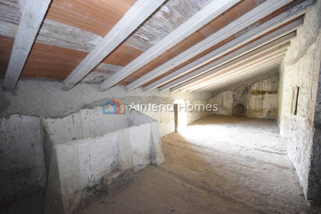 4 soveværelse Finca/Landehus til salg i Albox - € 45.000 (Ref: 7552172)