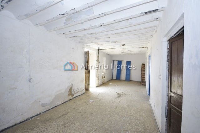 4 bedroom Finca/Country House for sale in Albox - € 45,000 (Ref: 7552172)