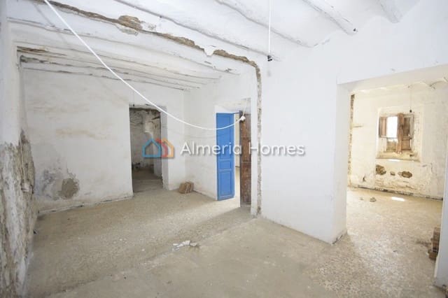 4 bedroom Finca/Country House for sale in Albox - € 45,000 (Ref: 7552172)