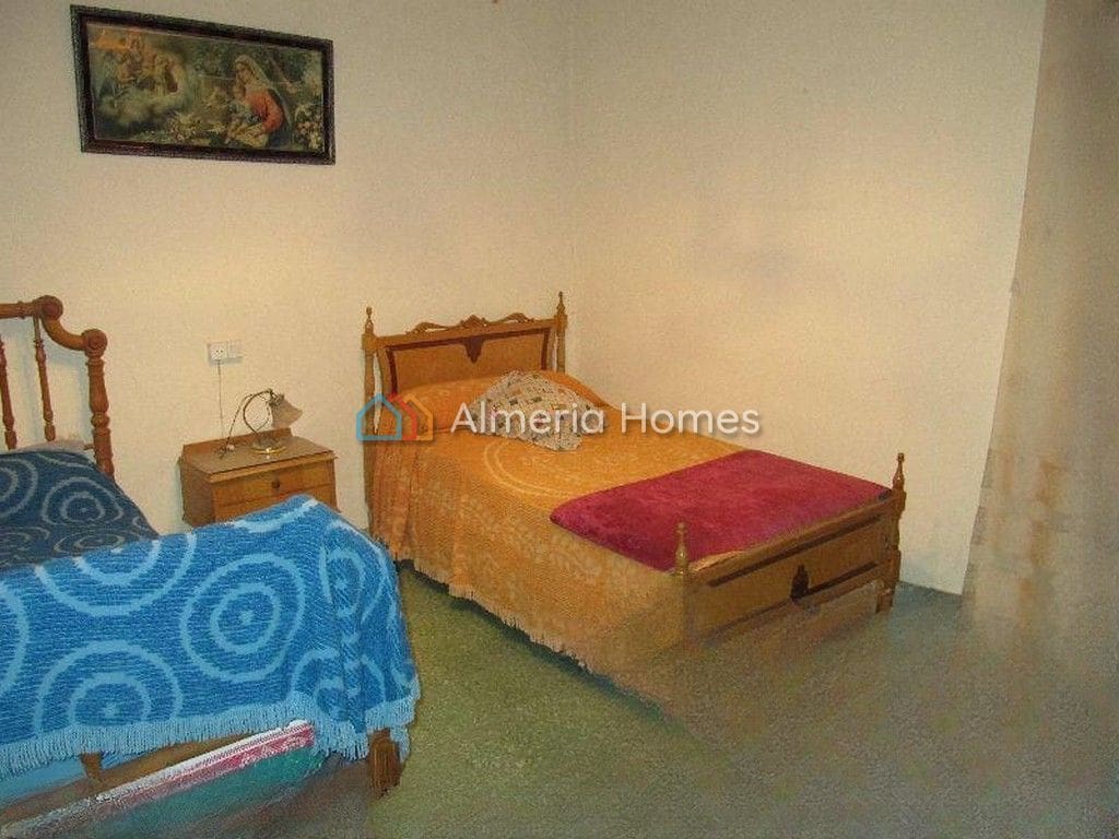 4 chambre Maison de Ville à vendre à Velez-Rubio - 87 500 € (Ref: 7687491)