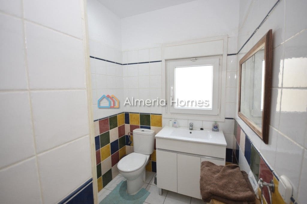 6 soverom Villa til salgs i Cuevas del Almanzora med svømmebasseng garasje - € 335 000 (Ref: 7864958)