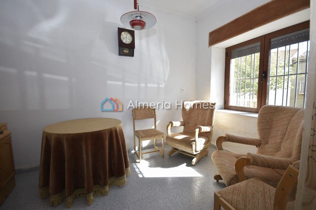 4 soveværelse Byhus til salg i Oria med garage - € 159.950 (Ref: 7898958)