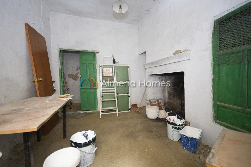 4 soveværelse Byhus til salg i Oria med garage - € 159.950 (Ref: 7898958)