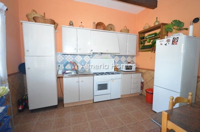 3 slaapkamer Finca/Landhuis te koop in Purchena met zwembad garage - € 140.000 (Ref: 8073543)