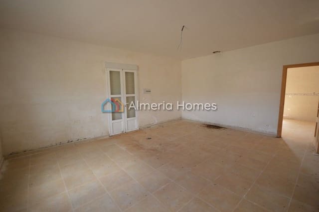 4 soveværelse Villa til salg i Lubrín - € 125.000 (Ref: 8136021)