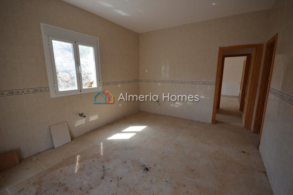 4 soveværelse Villa til salg i Lubrin - € 125.000 (Ref: 8136021)