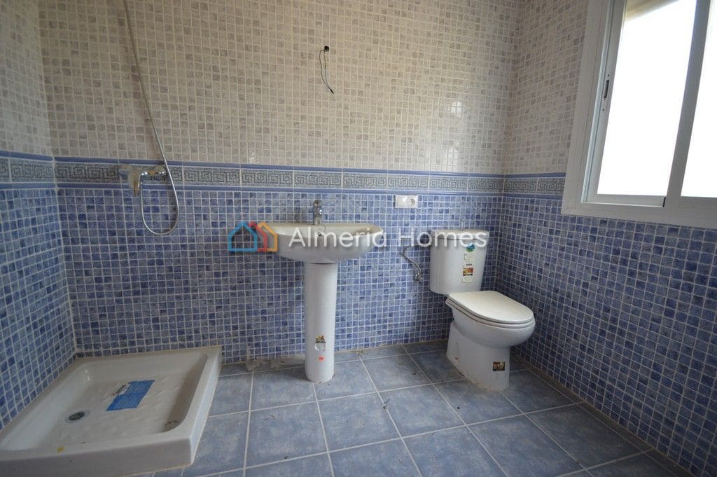 4 soveværelse Villa til salg i Lubrin - € 125.000 (Ref: 8136021)