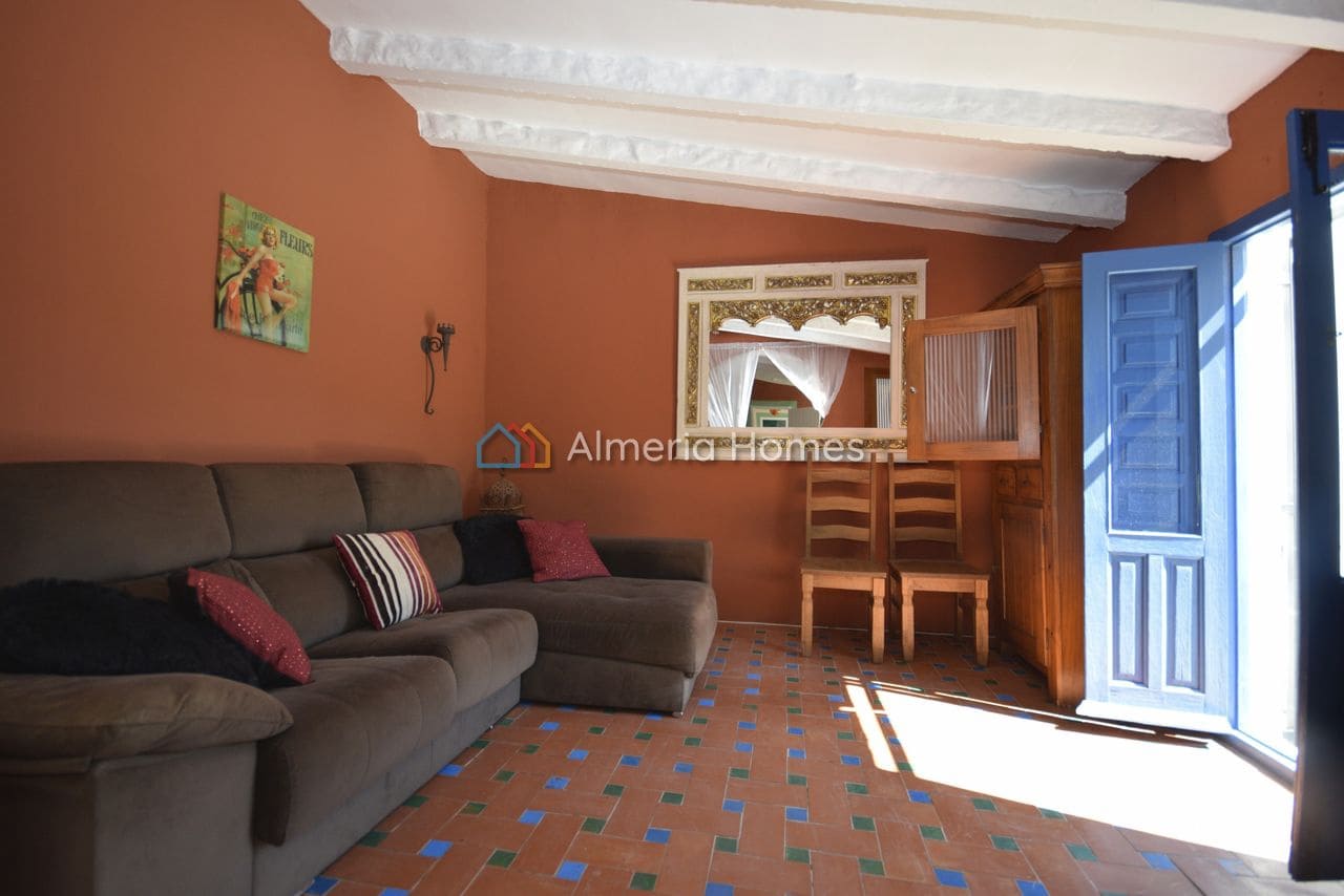7 slaapkamer Finca/Landhuis te koop in Arboleas met zwembad garage - € 299.999 (Ref: 8141509)