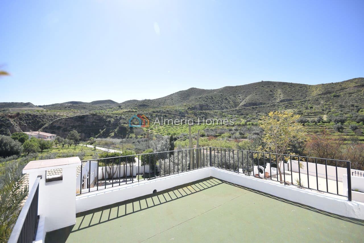 7 slaapkamer Finca/Landhuis te koop in Arboleas met zwembad garage - € 299.999 (Ref: 8141509)