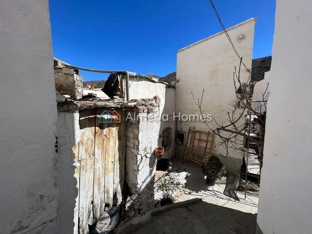 Haus zu verkaufen in Sierro - 14.950 € (Ref: 8167893)