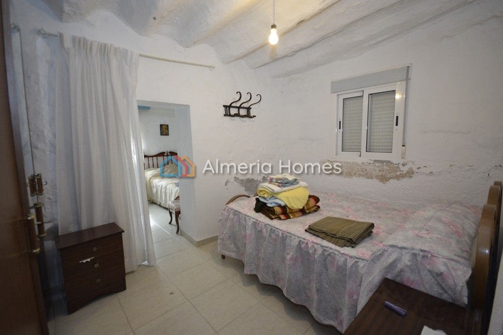 7 soveværelse Byhus til salg i Oria - € 124.995 (Ref: 8194357)