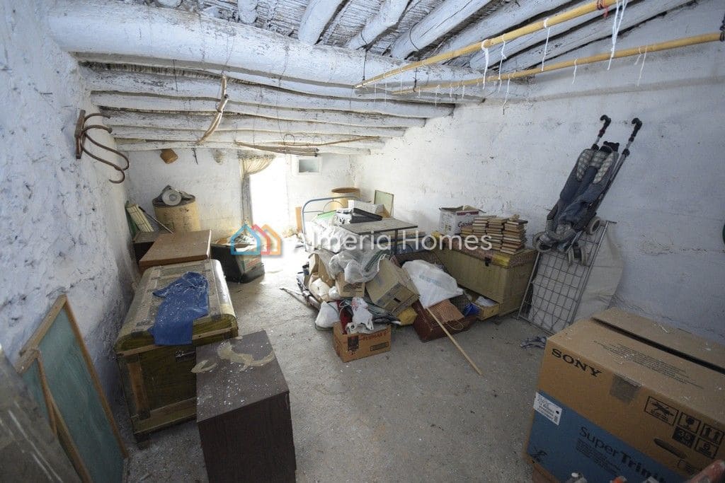 7 soveværelse Byhus til salg i Oria - € 124.995 (Ref: 8194357)