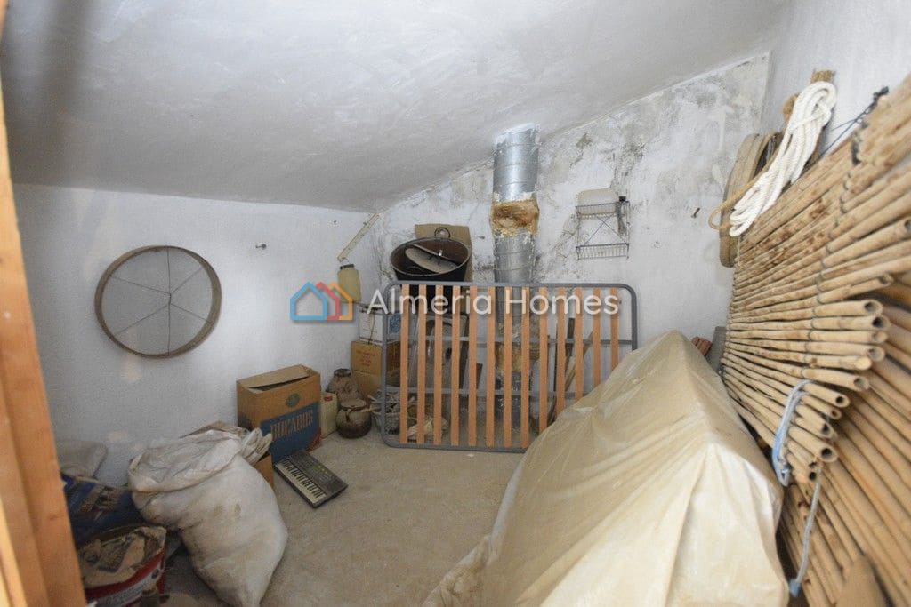 7 soveværelse Byhus til salg i Oria - € 124.995 (Ref: 8194357)