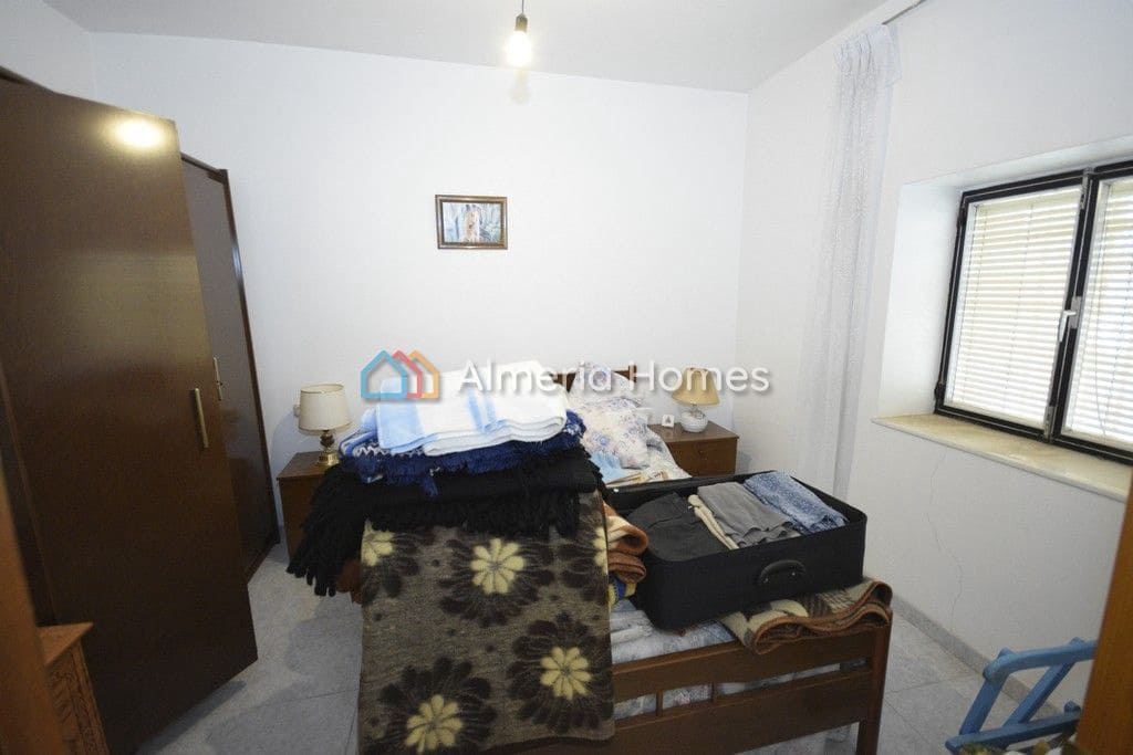 7 soveværelse Byhus til salg i Oria - € 124.995 (Ref: 8194357)