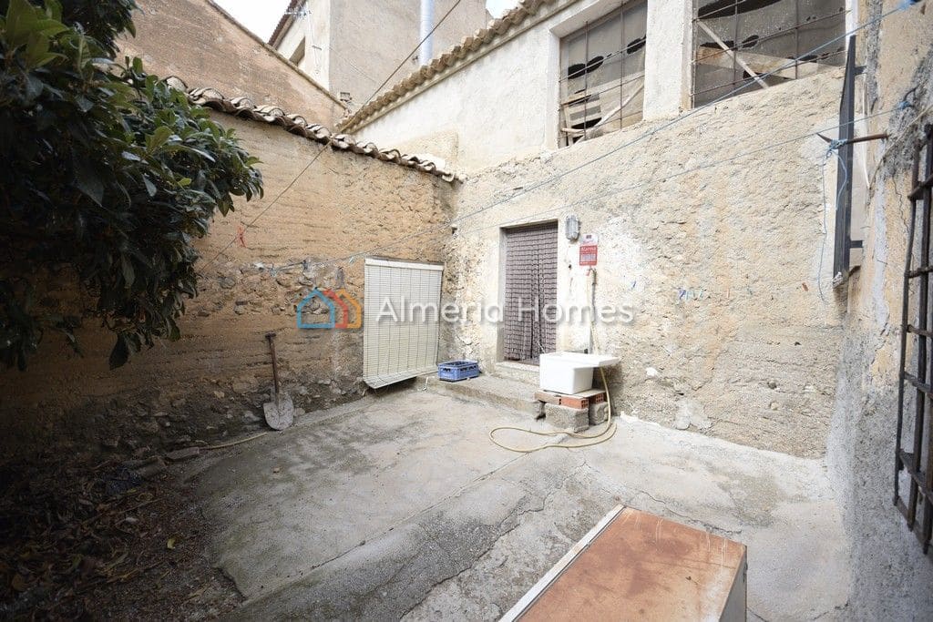 7 soveværelse Byhus til salg i Oria - € 124.995 (Ref: 8194357)