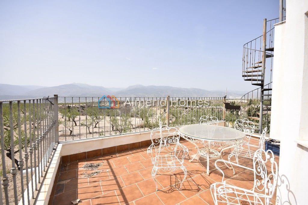 3 soveværelse Villa til salg i Lucar med swimmingpool - € 280.000 (Ref: 8323927)