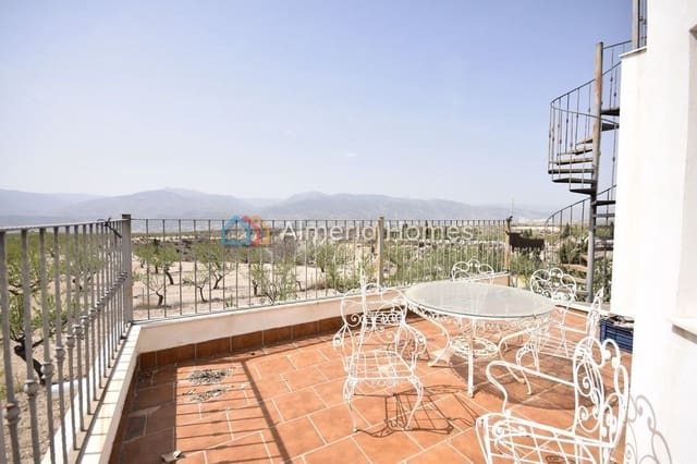 3 sovrum Villa till salu i Lúcar med pool - 280 000 € (Ref: 8323927)