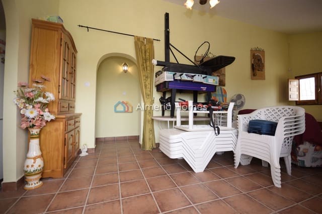 3 quarto Moradia para venda em Oria com piscina garagem - 131 995 € (Ref: 8330995)