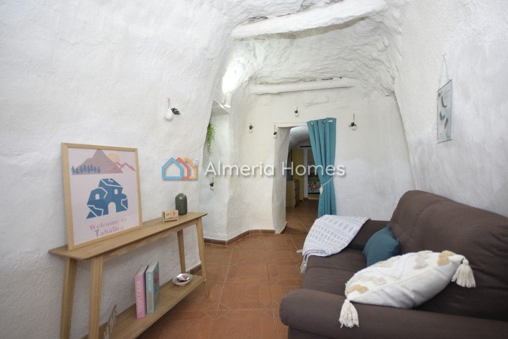 3 soveværelse Hulehus til salg i Baza - € 75.000 (Ref: 8339104)